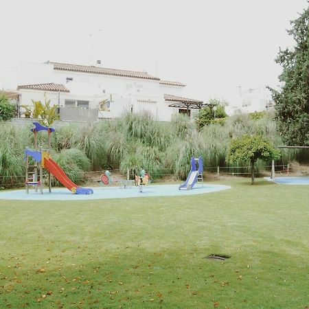 Mholidays Tomares Exteriör bild